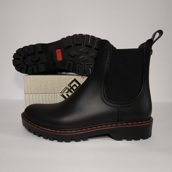 Igor Shoes - Igor Black Rain Boots with Rugged Sole And Red Details